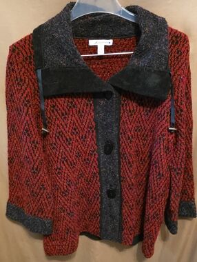 Ladies' Red & Black Textured Button-Front Sweater M